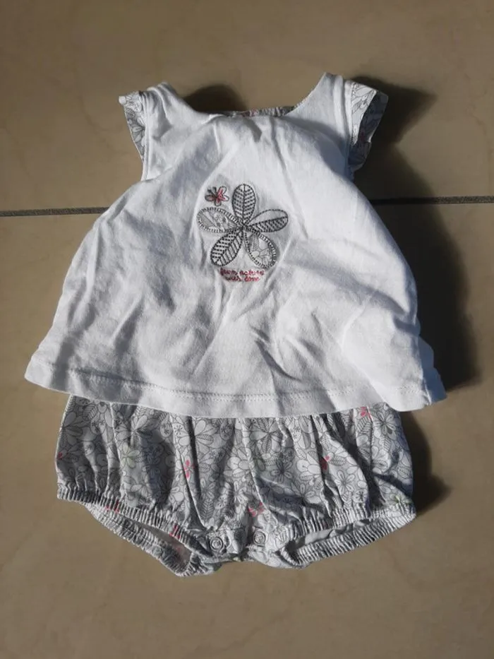 Combi short fille 1 mois - Okaïdi - Naissance - 0 mois  | Beebs